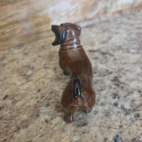 VINTAGE SHORT-TAILED DOXIE DACHSHUND Weiner Dog PORCELAIN DOG FIGURINE - JAPAN - Picture 4 of 10